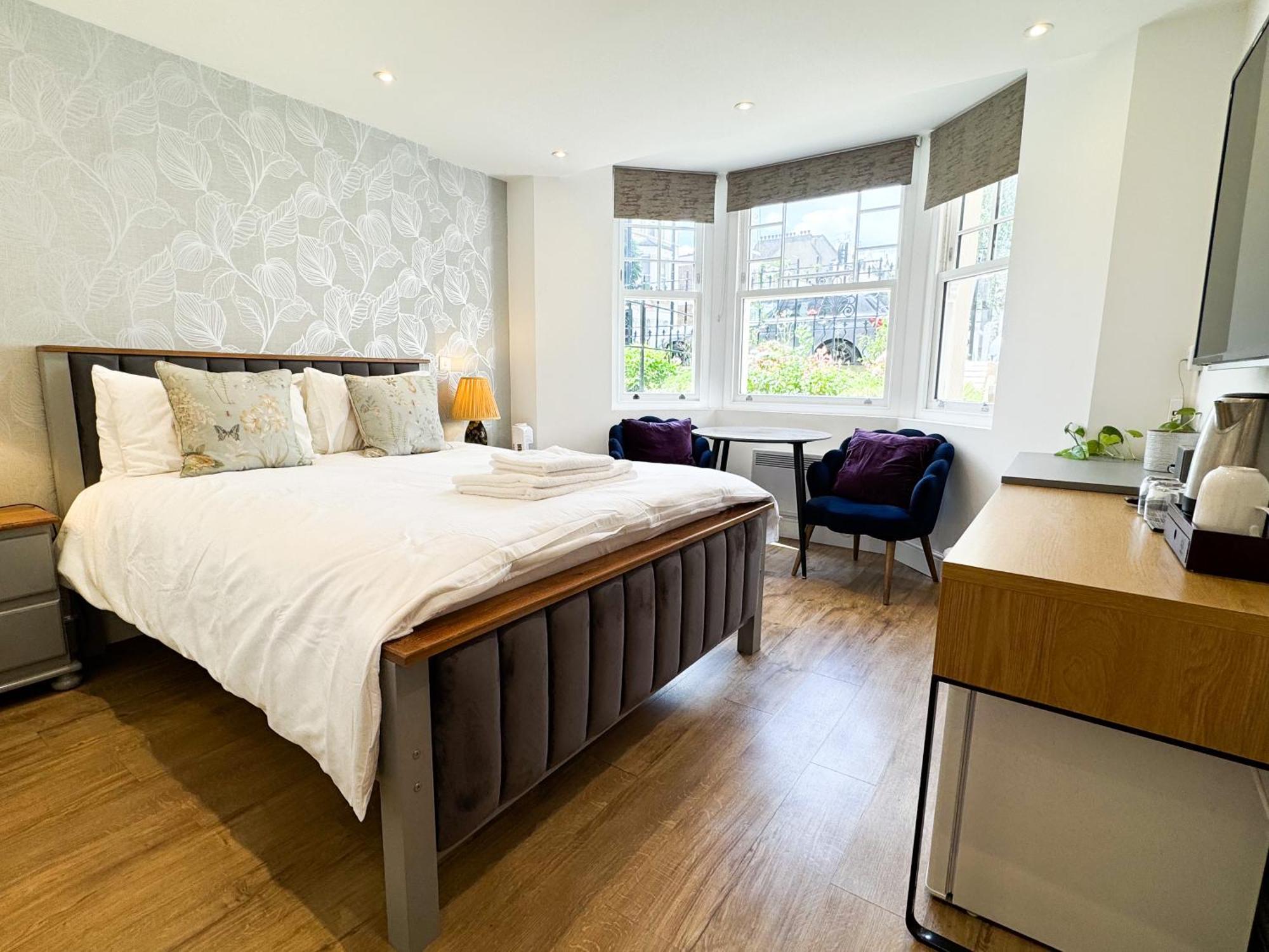 The Avonmore Olympia London Bagian luar foto